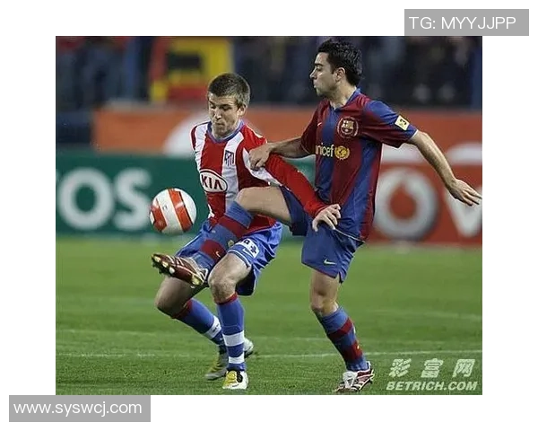 迈尼昂的崛起与挑战：从新星到足球巨星的成长之路